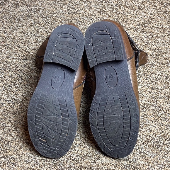 Earth Spirit Tan/Brown Side-Zip Ankle Boots Size 8 - Picture 6 of 7